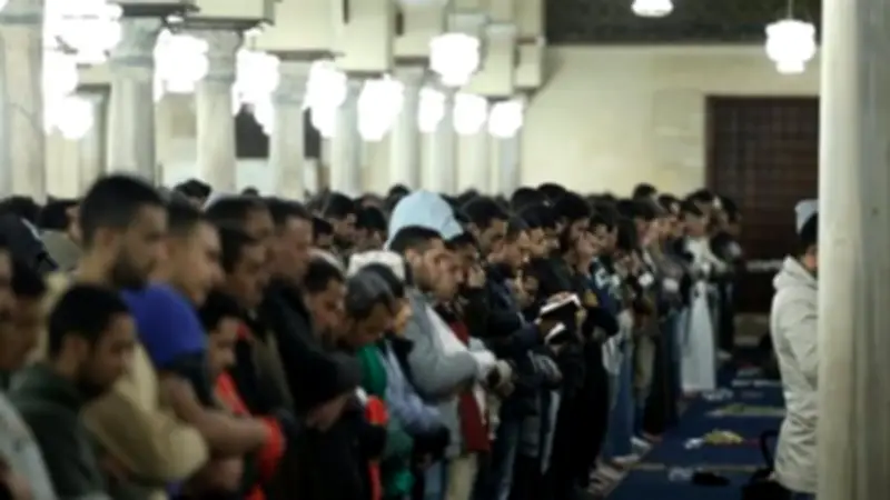 دار الإفتاء توضح حكم قضاء صلاة التراويح صباحًا لمن فاتته في رمضان