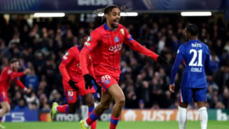 باريس سان جيرمان يهزم تشيلسي مجدداً ويتأهل إلى ربع نهائي دوري الأبطال