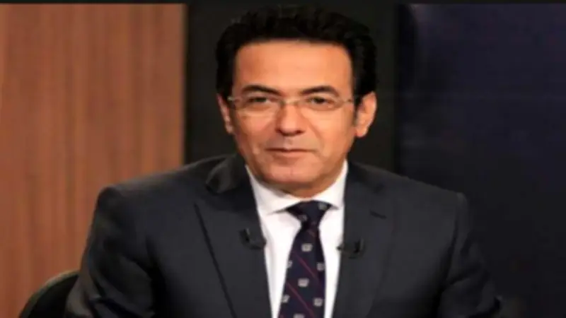 خيري رمضان يدعو لإعادة تقييم التخصصات الجامعية غير المطابقة لسوق العمل