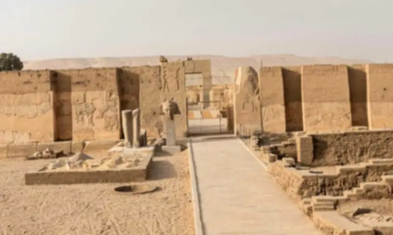 ترميم رأس تمثال رمسيس الثاني يعيد بريق أحد أبرز آثار أبيدوس