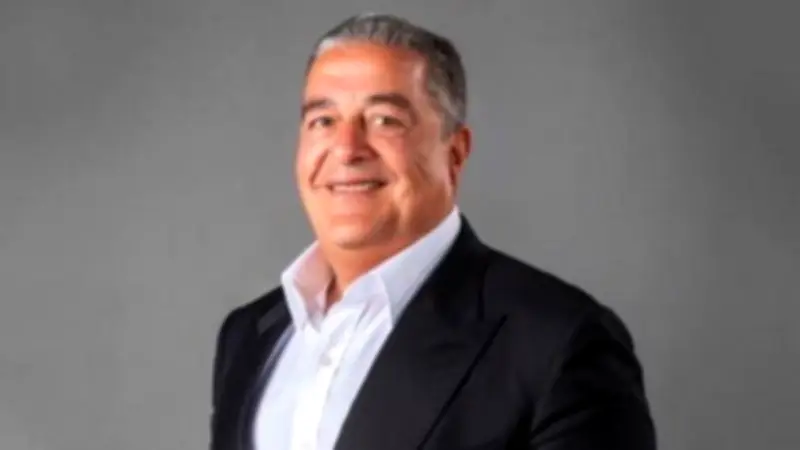 الأهلي يصرف منحة عيد الفطر للعاملين ويواجه الترجي في دوري الأبطال