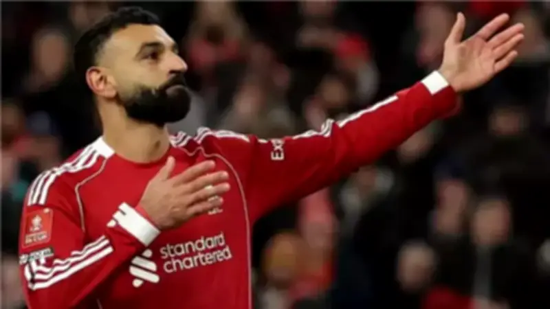 محمد صلاح يسجل هدف ليفربول الرابع في فوز مثير على جالطة سراي بدوري الأبطال