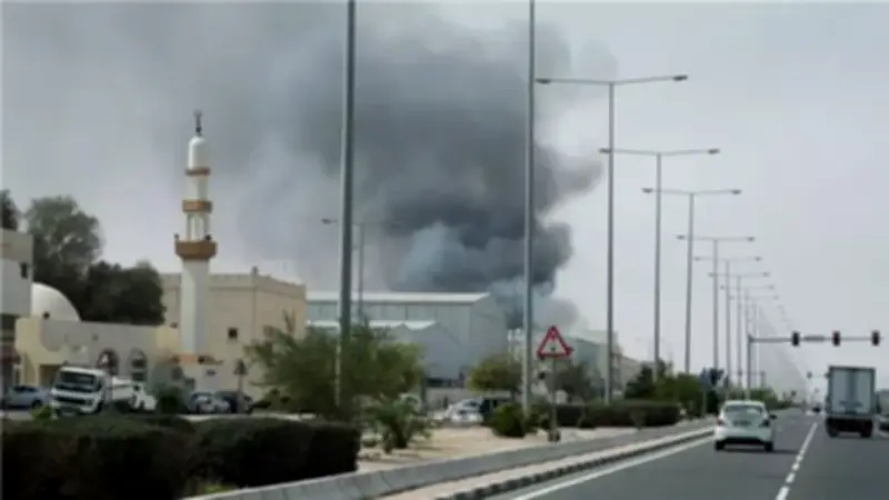 قطر تعلن عن هجوم إيراني جديد بصواريخ باليستية يستهدف رأس لفان الصناعية ويسبب أضراراً جسيمة