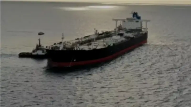 هيئة بحرية في قطر تتلقى بلاغاً عن واقعة غامضة شرق رأس لفان