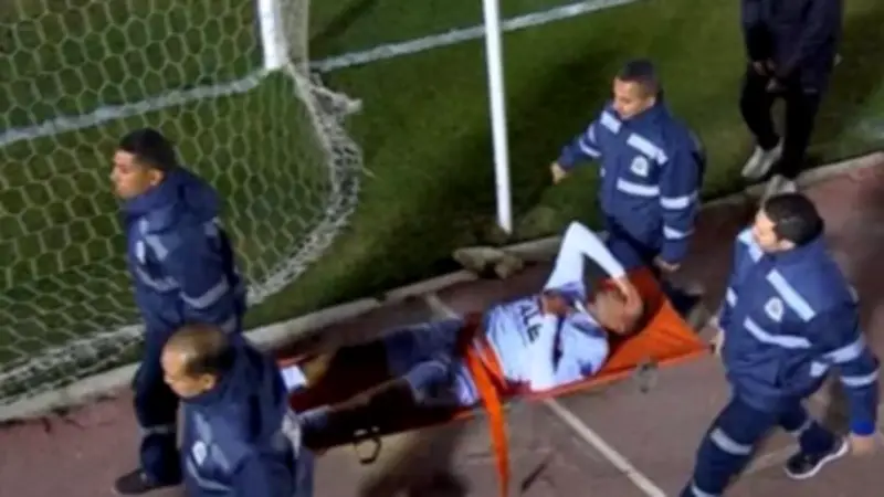 بيراميدز يؤكد: صحة محمد حمدي أولوية بعد حادثة بلع اللسان في مباراة الكأس