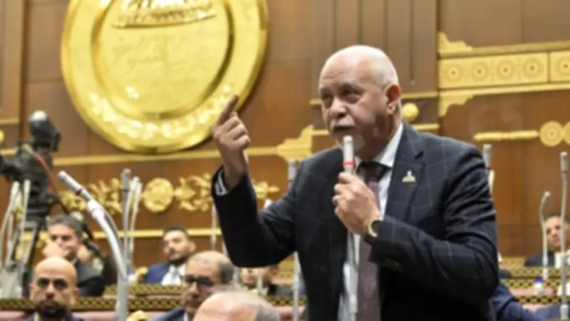 عضو بالشيوخ يحذر: استهداف منشآت الطاقة في الخليج تصعيد خطير يهدد استقرار المنطقة