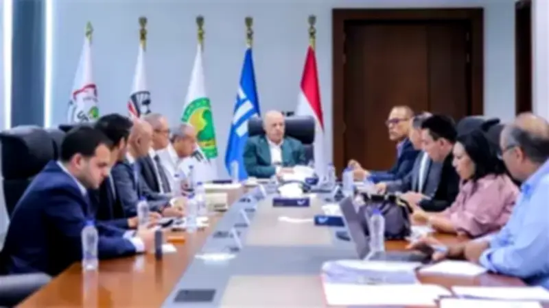 اتحاد الكرة يعقد اجتماعًا طارئًا لمناقشة ترتيبات المنتخبات قبل الاستحقاقات المقبلة