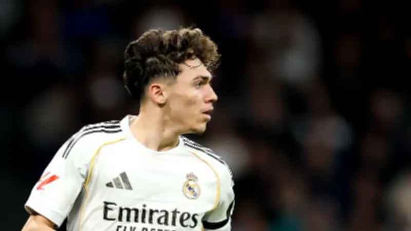 مدرب المغرب يوضح أسباب استدعاء ديوب واستبعاد زياش ويعلق على ضم بيتارش