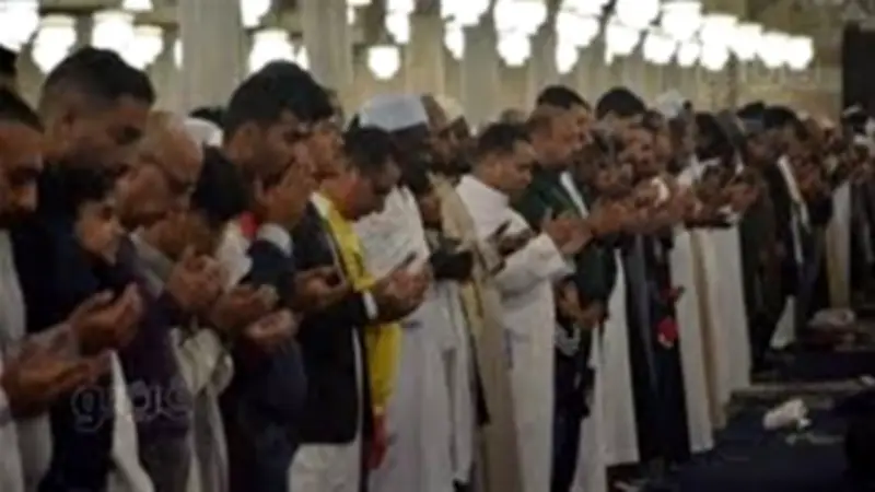 تفسير حلم سماع تكبيرات العيد في المنام: بشائر خير وفرح قادم