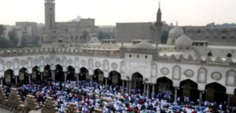 حكم صلاة الجمعة إذا وافقت يوم العيد: الإفتاء ترد على سؤال هام