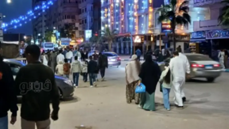 مطروح تشهد توافداً جماهيرياً على ساحات صلاة عيد الفطر وسط إجراءات احترازية