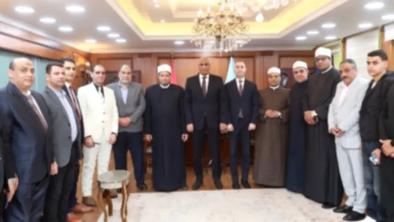 محافظ كفر الشيخ يستقبل القيادات الأمنية والتنفيذية لتبادل التهنئة بعيد الفطر المبارك