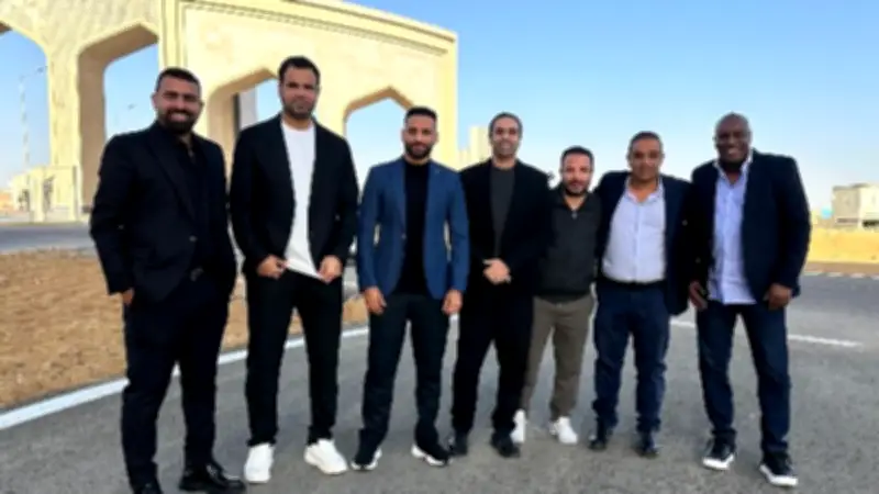 نجوم الكرة المصرية يلبون دعوة الرئيس السيسي لأداء صلاة عيد الفطر المبارك