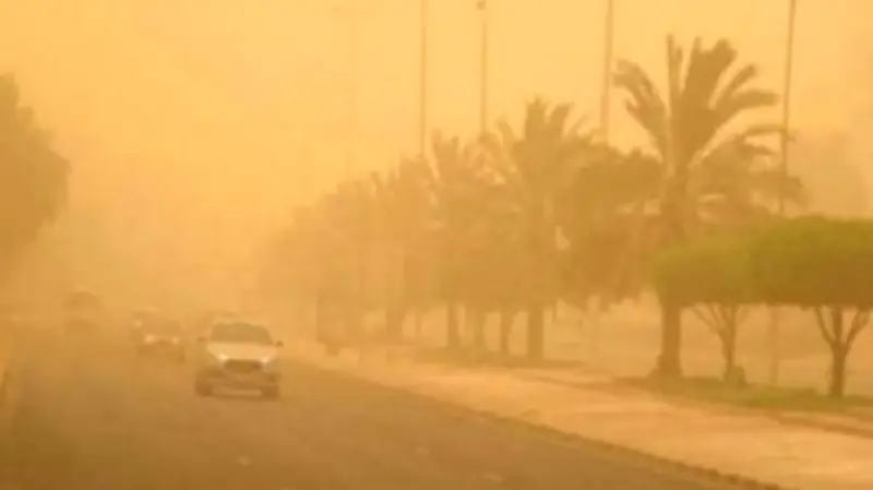 تقلبات جوية ورياح شديدة تهدد الطرق.. نصائح وزارة الداخلية للقيادة الآمنة