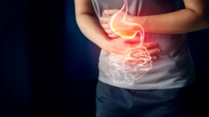 نصائح طبية هامة لتجنب اضطرابات المعدة والقولون خلال أيام عيد الفطر المبارك