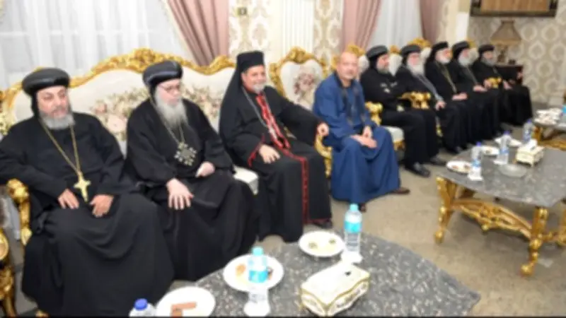 الأنبا باسيليوس يهنئ قيادات المنيا بعيد الفطر المبارك في احتفالية دينية ووطنية