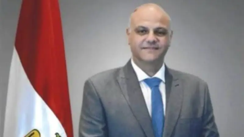 محافظ الإسكندرية يوجه بحسم مخالفات البناء وإزالتها في مهده