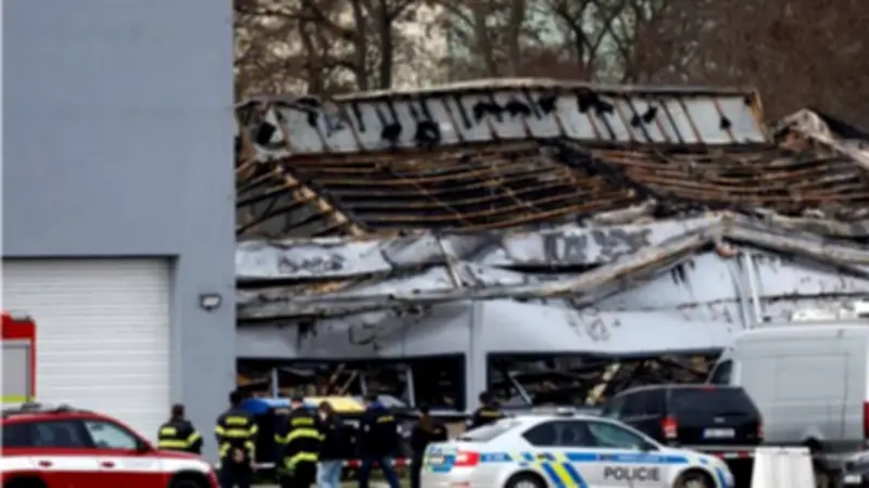 تحقيق تشيكي في حريق شركة أسلحة مرتبطة بإسرائيل بعد احتجاجات على غزة