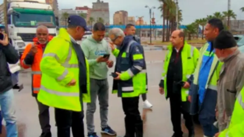 رئيس صرف الإسكندرية: فرق العمل تعمل على مدار الساعة لمواجهة الأمطار