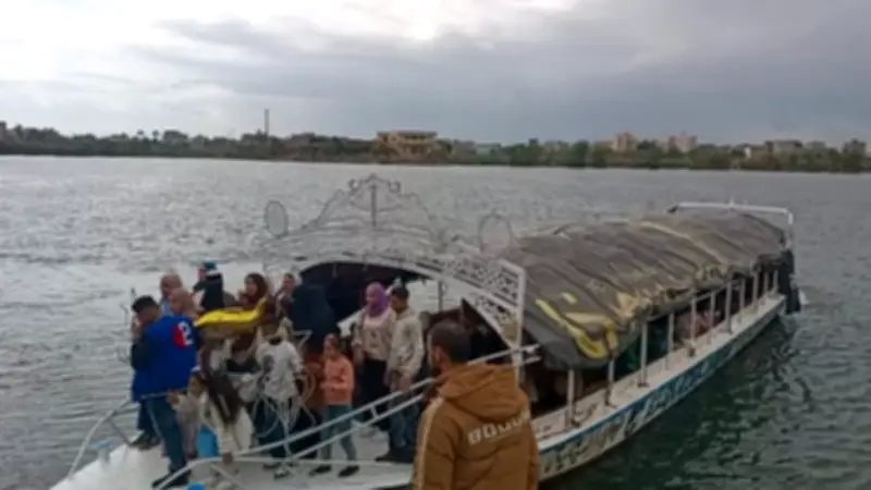 كفر الشيخ تشهد إقبالاً كبيراً على الحدائق والرحلات النيلية رغم الطقس السيئ