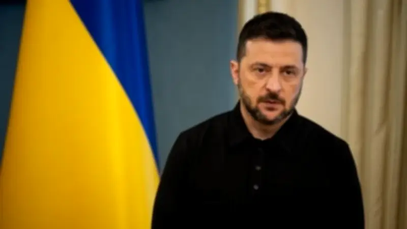 زيلينسكي: تعاون مع الاتحاد الأوروبي لإعداد قانون لمصادرة نفط أسطول الظل الروسي