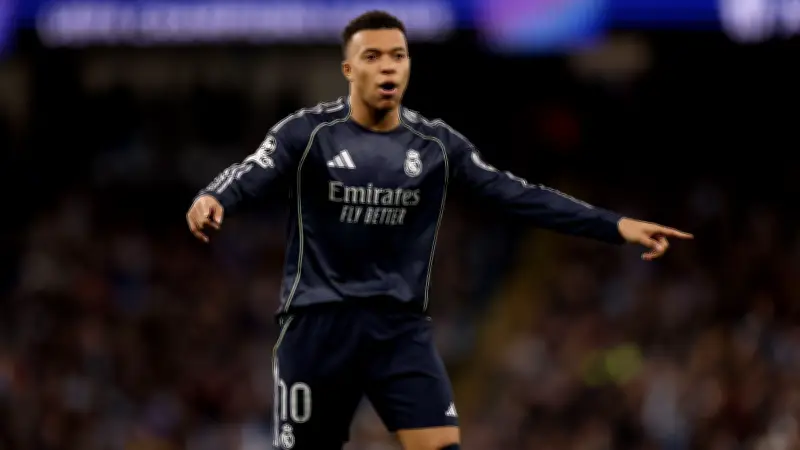 انفجار وشيك في ريال مدريد: مبابي يعود بجاهزية كاملة للديربي بعد صيام قاتل