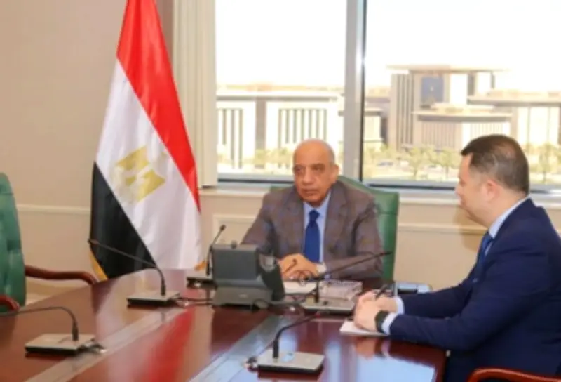 وزير الكهرباء: الاعتماد على الطاقات المتجددة والنظيفة يقلل التكلفة الرئاسية