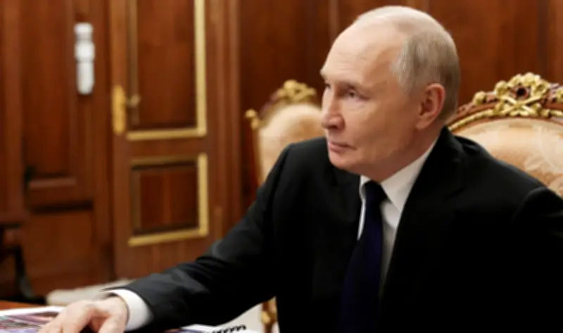 بوتين يؤكد لموسكو: روسيا ستظل صديقة وشركاء موثوقين لبيلاروسيا