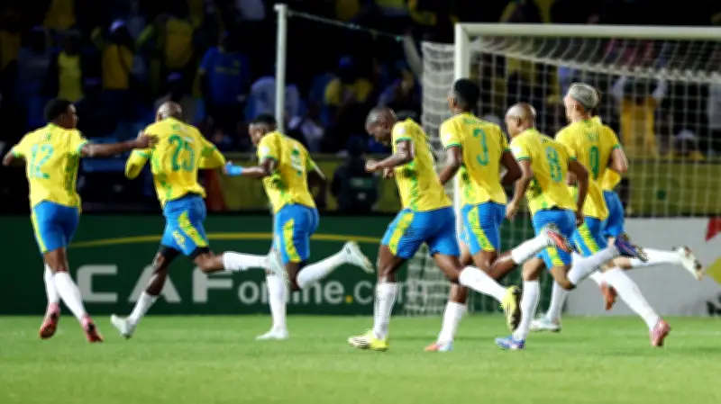 قمة مغربية في نصف نهائي دوري الأبطال.. نهضة بركان وصن داونز يتأهلان بإثارة