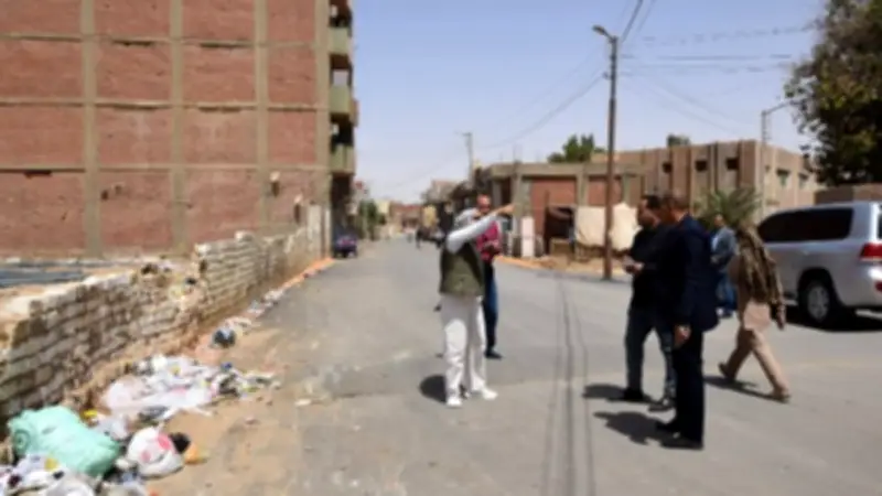 محافظ الوادي الجديد يحيل رئيس حي السبط للتحقيق بسبب تقاعسه في النظافة