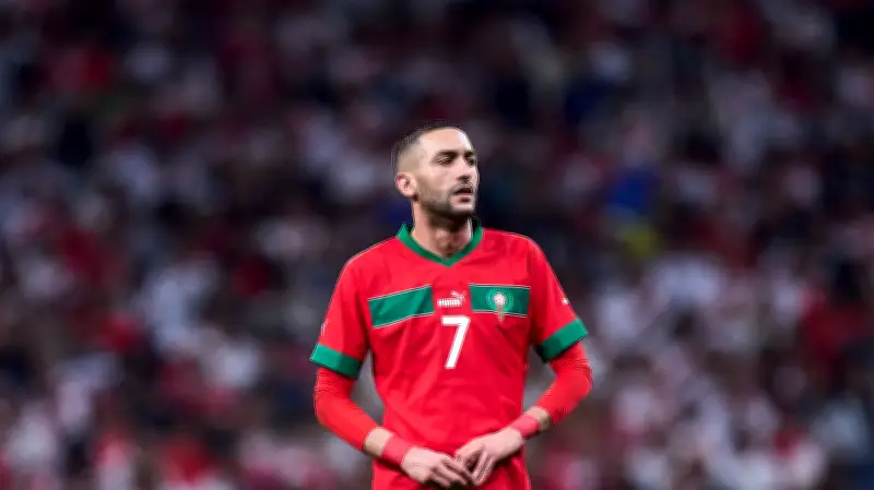 زياش يستضيف طفلًا من ذوي الهمم في مباراة الوداد وأولمبيك آسفي بكأس الكونفيدرالية