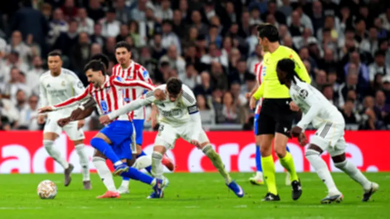 قناة ريال مدريد تهاجم الحكم مونتيرو: حاول تدمير الفريق الملكي بطرد فالفيردي