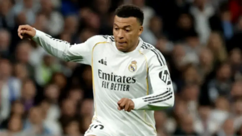 ريال مدريد يهزم أتلتيكو في ديربي مثير وتصريحات قاسية تنتقد أداء مبابي