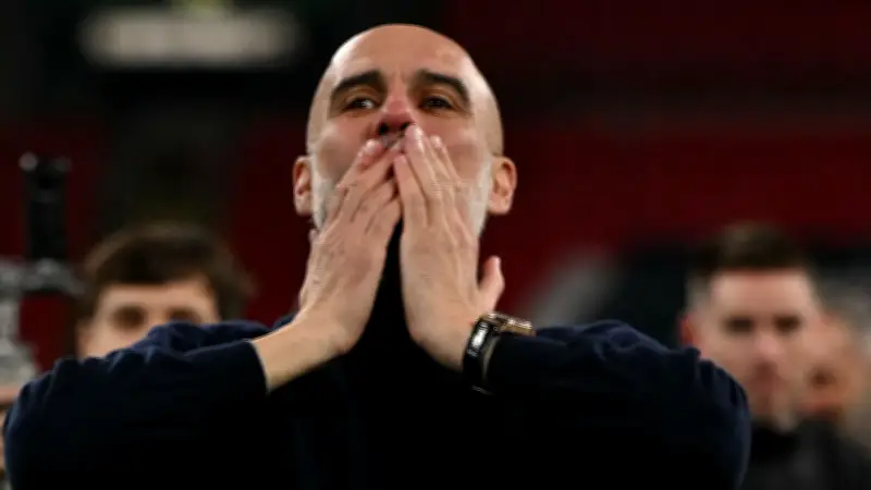جوارديولا يتجاهل ريال مدريد ويمدح برشلونة بعد تتويج مانشستر سيتي بكأس الرابطة