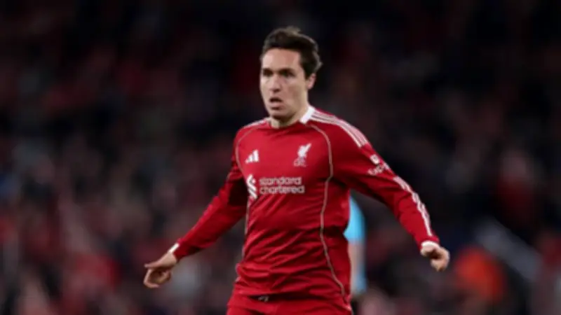 كييزا يغادر معسكر إيطاليا فجأة قبل ملحق كأس العالم