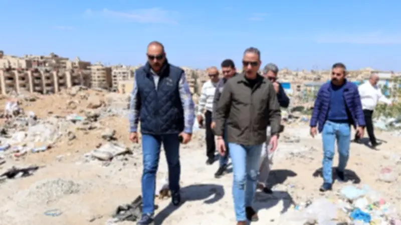 محافظ الجيزة يتفقد حدائق الأهرام ويوجه بمراجعة تراخيص البناء والتصدي للمخالفات