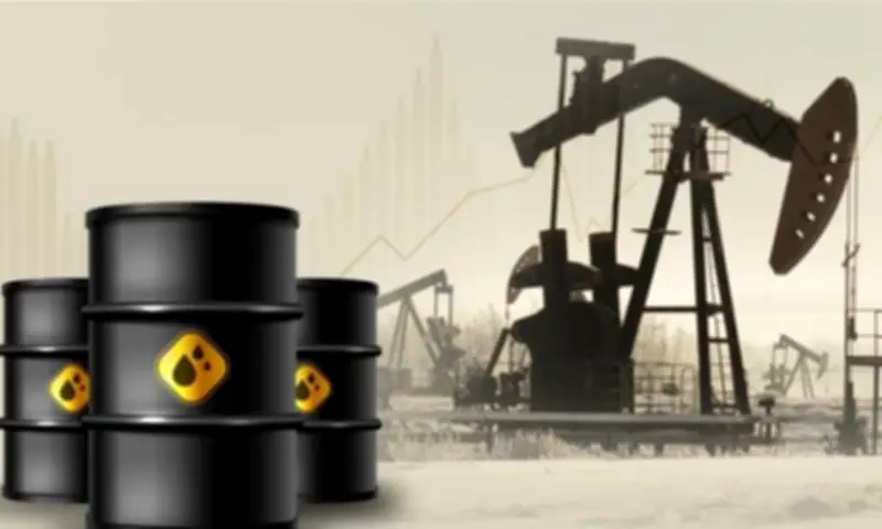 أسعار النفط العالمية تشهد ارتفاعاً ملحوظاً اليوم مع تسجيل خام برنت مستوى جديداً