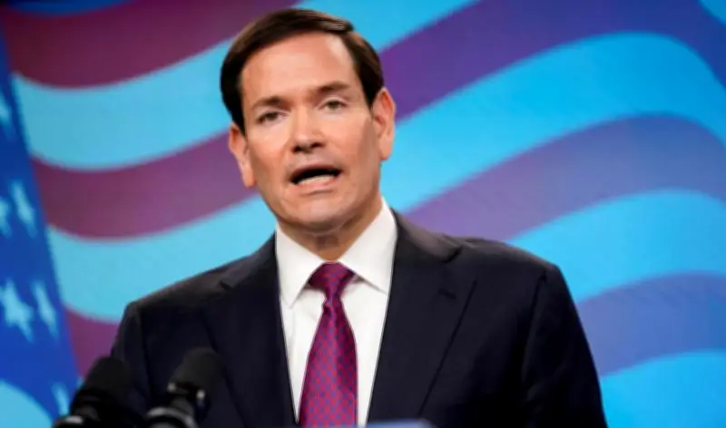 روبوت يحضر اجتماع مجموعة السبعة في فرنسا لمناقشة الأوضاع بالشرق الأوسط