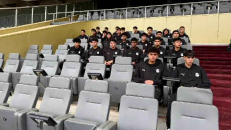 منتخب الناشئين يتابع مباراة تونس والمغرب من الملعب في إطار التحضيرات