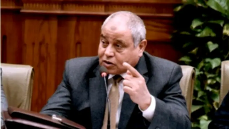 برلماني يحذر: الأزمات الإقليمية تهدد أداء الاقتصاد وتعيق تنفيذ مستهدفات الموازنة العامة