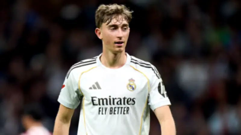 هويسن يدافع عن فالفيردي في الديربي.. وكوكوريلا يتحدى الأرجنتين: لا نخشى ميسي