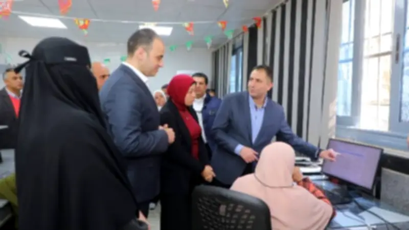 محافظ دمياط يتفقد المركز التكنولوجي ويوجه بتسريع الإنجاز في الخدمات الرقمية