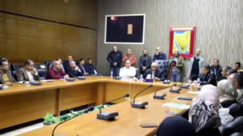 محافظ شمال سيناء يوجه برفع حالة الاستعداد القصوى لمواجهة موجة الطقس السيئ المتوقعة