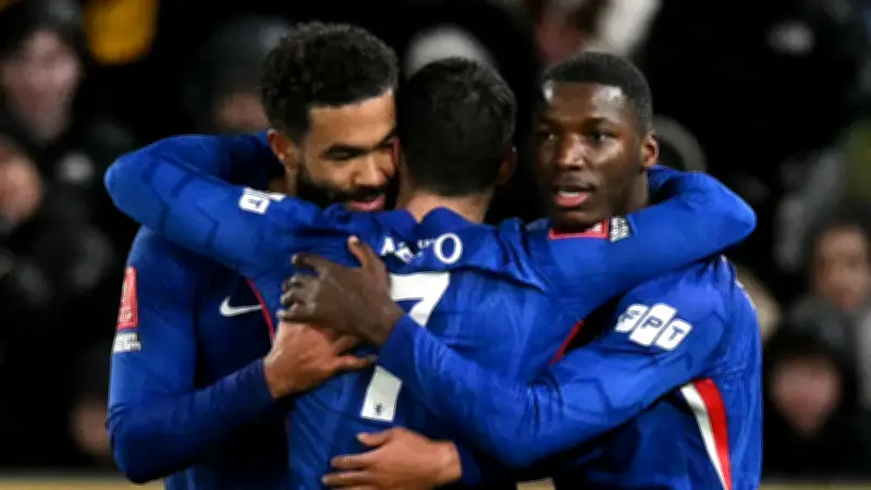 لاعب تشيلسي مويسيس كايسيدو يرفض الانتقال لريال مدريد ويؤكد ولاءه للنادي