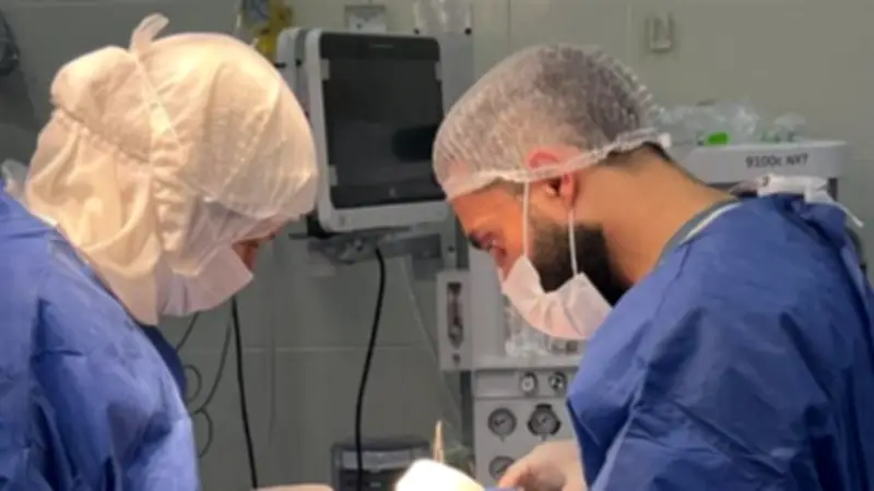 نجاح جراحة دقيقة بمستشفى شربين المركزي لعلاج كسر مفتت بالقوس الوجني