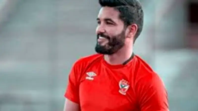 صالح جمعة ينتقد أزمة غرفة ملابس الأهلي ويطالب برحيل لاعبين