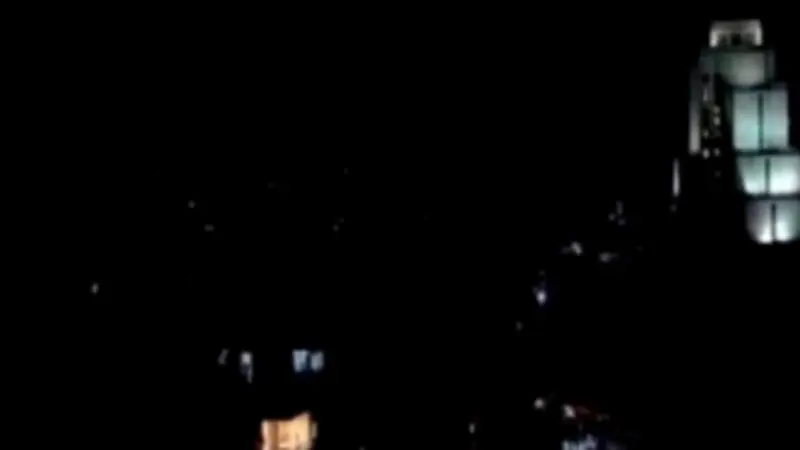 ظلام يلف إسرائيل.. انقطاع الكهرباء عن نتانيا شمال تل أبيب في أعقاب الهجوم الإيراني