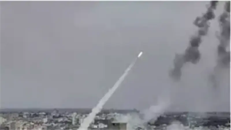 صفارات الإنذار تدوي في شمال فلسطين المحتلة بعد إطلاق صواريخ من لبنان