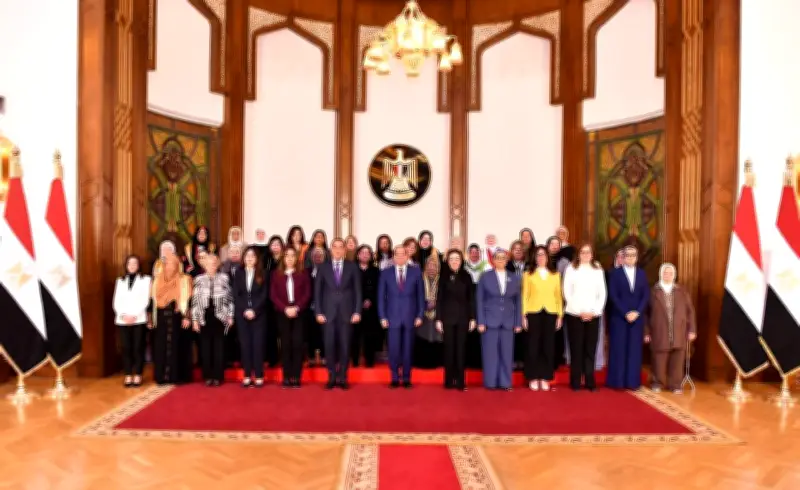 رسائل الرئيس السيسي للمرأة المصرية تثير تفاعلاً واسعاً على وسائل التواصل الاجتماعي