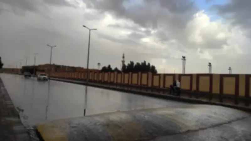 أمطار غزيرة تضرب طور سيناء وتوقعات بسيول متوسطة في المدينة